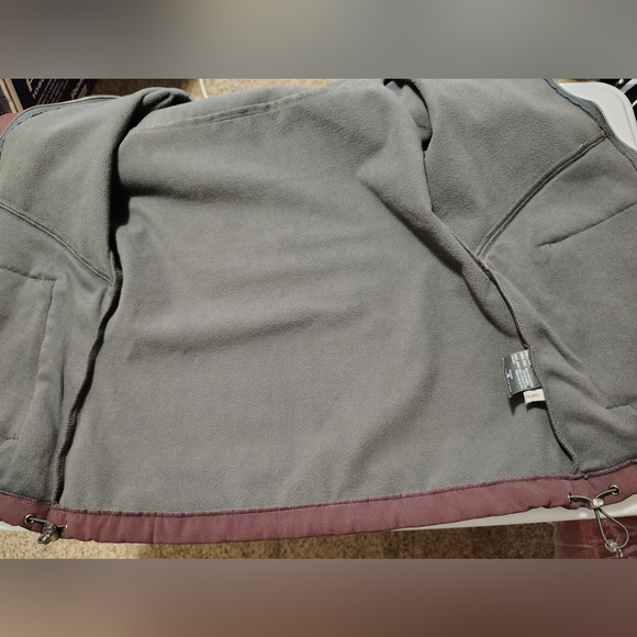 New Balance women's hooded sweatshirt jacket, size S, fleece full zip burgundy. - Picture 13 of 14